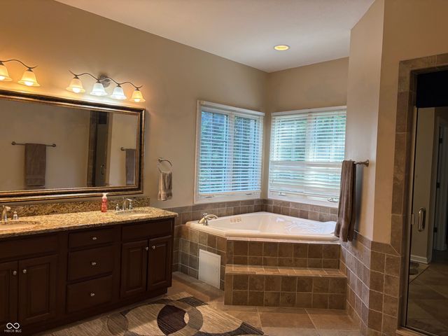 8821 Bay Breeze Lane, Indianapolis, IN 46236