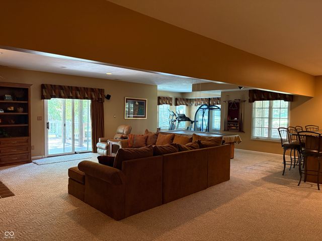 8821 Bay Breeze Lane, Indianapolis, IN 46236