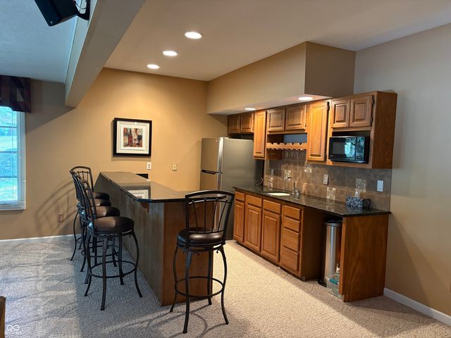 8821 Bay Breeze Lane, Indianapolis, IN 46236