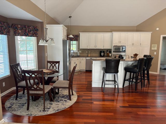 8821 Bay Breeze Lane, Indianapolis, IN 46236