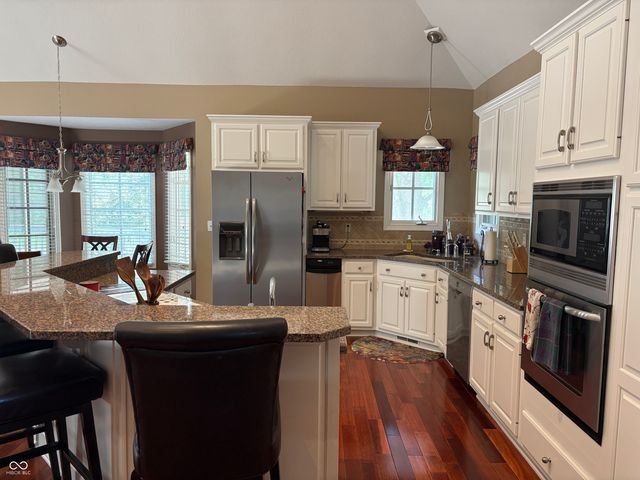 8821 Bay Breeze Lane, Indianapolis, IN 46236