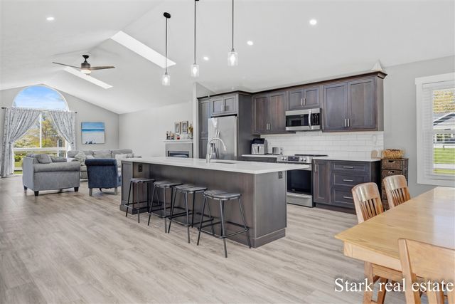 1636 Westwind Court, Muskegon, MI 49445
