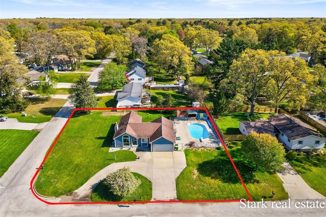 1636 Westwind Court, Muskegon, MI 49445