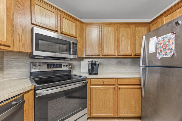 1510 Sunrise TER, Lockhart, TX 78644