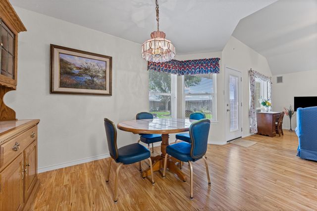 1510 Sunrise TER, Lockhart, TX 78644