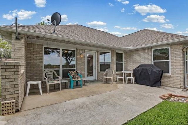 1510 Sunrise TER, Lockhart, TX 78644