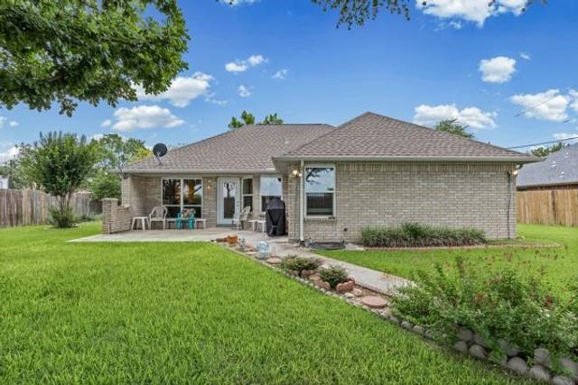 1510 Sunrise TER, Lockhart, TX 78644