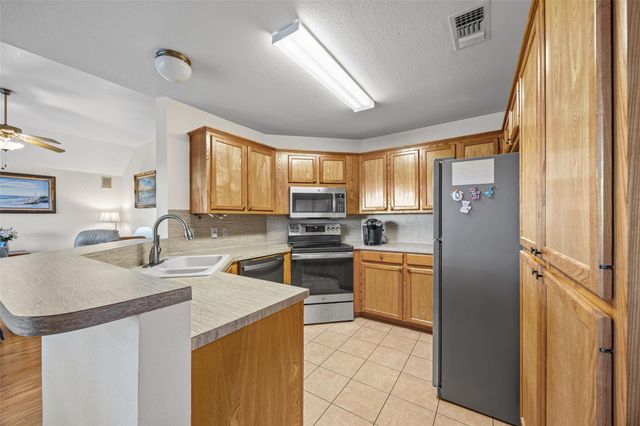 1510 Sunrise TER, Lockhart, TX 78644