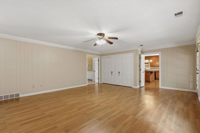 2252 COATHBRIDGE DR, Germantown, TN 38139