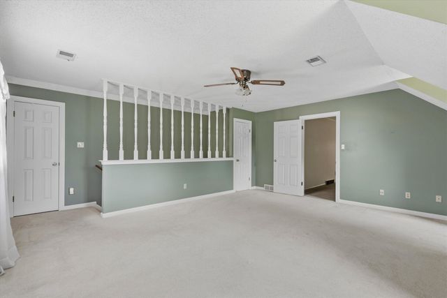 2252 COATHBRIDGE DR, Germantown, TN 38139