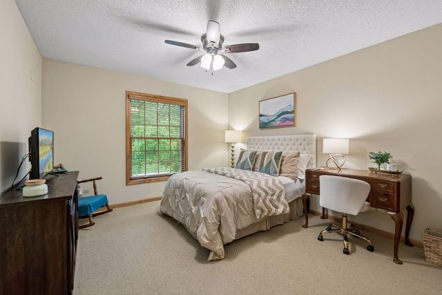 9001 Springwood Drive, Woodbury, MN 55125