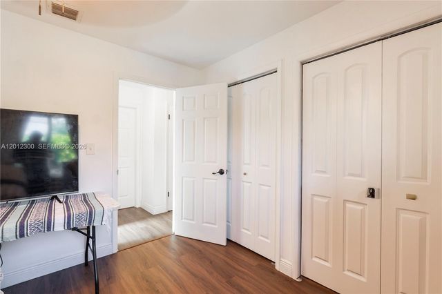 6451 Pershing St, Hollywood, FL 33024