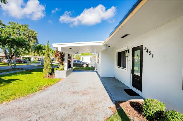 6451 Pershing St, Hollywood, FL 33024