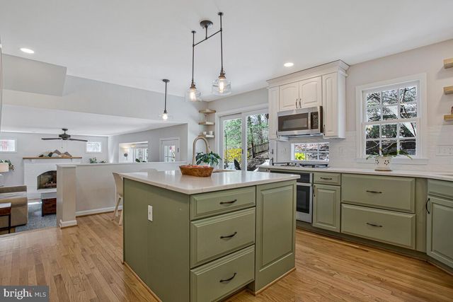 759 SPRINGBLOOM DR, Millersville, MD 21108