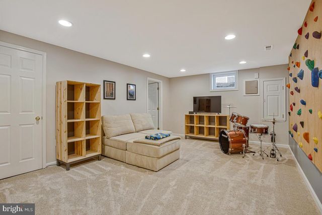 759 SPRINGBLOOM DR, Millersville, MD 21108