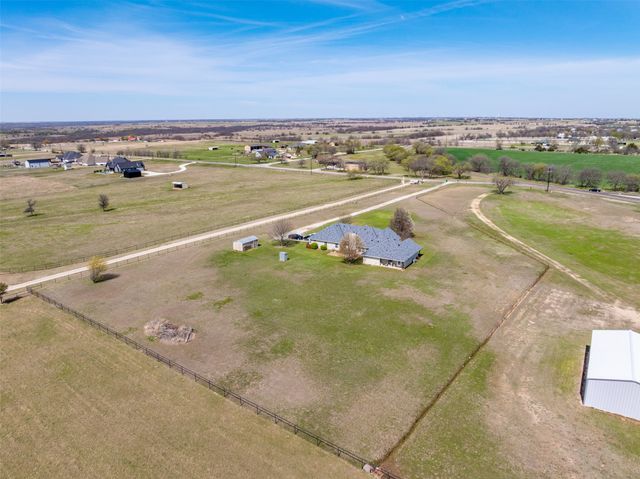 11431 Chisum Road, Sanger, TX 76266