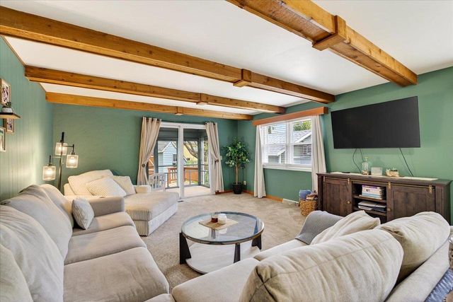1431 Hooker Avenue, Madison, WI 53704