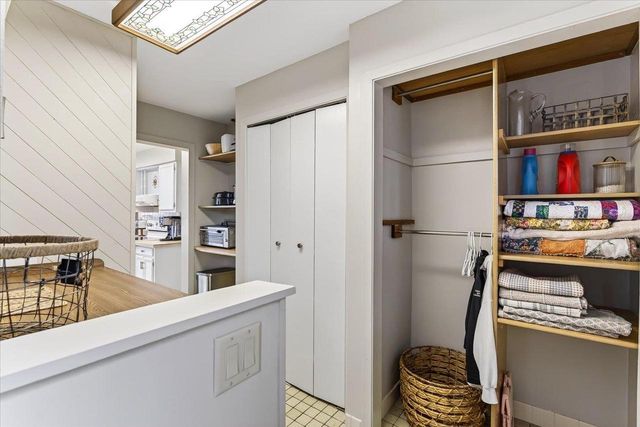 1431 Hooker Avenue, Madison, WI 53704
