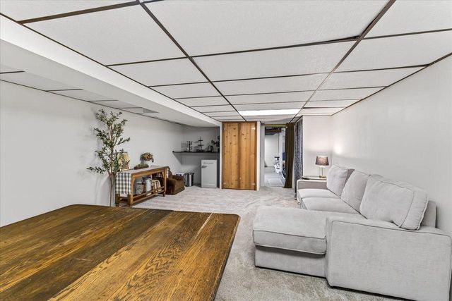 1431 Hooker Avenue, Madison, WI 53704