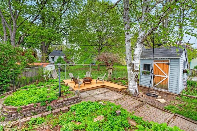 1431 Hooker Avenue, Madison, WI 53704