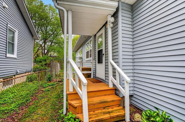 1431 Hooker Avenue, Madison, WI 53704