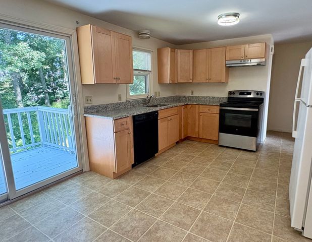 9 Greenhalge Street 0, Worcester, MA 01604