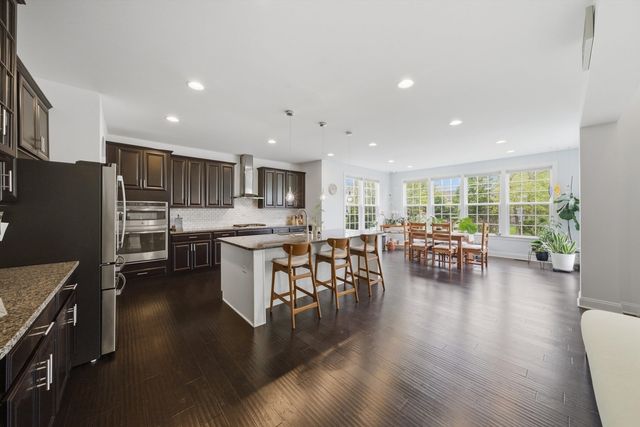 4836 Shumard Lane, Naperville, IL 60564