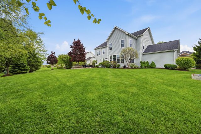 4836 Shumard Lane, Naperville, IL 60564