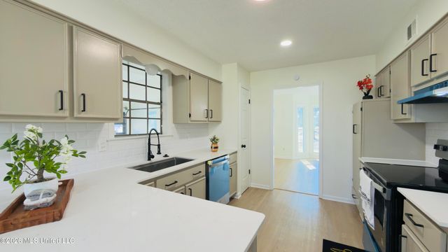 4178 Davall Drive, Olive Branch, MS 38654