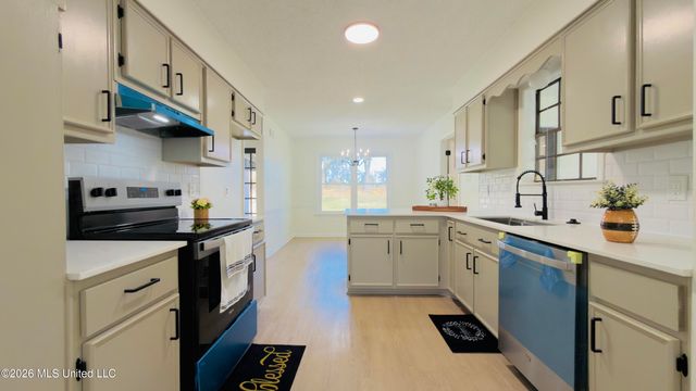 4178 Davall Drive, Olive Branch, MS 38654