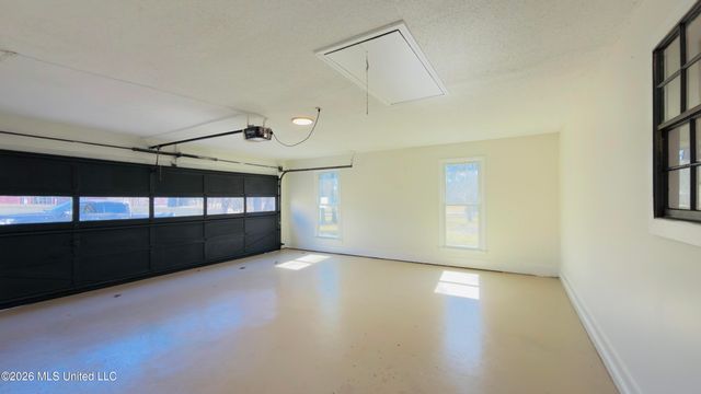 4178 Davall Drive, Olive Branch, MS 38654