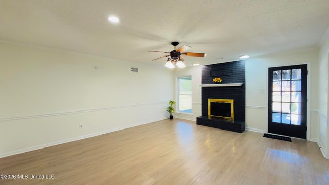 4178 Davall Drive, Olive Branch, MS 38654