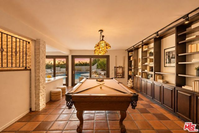 9830 Beeson Drive, Los Angeles, CA 90210
