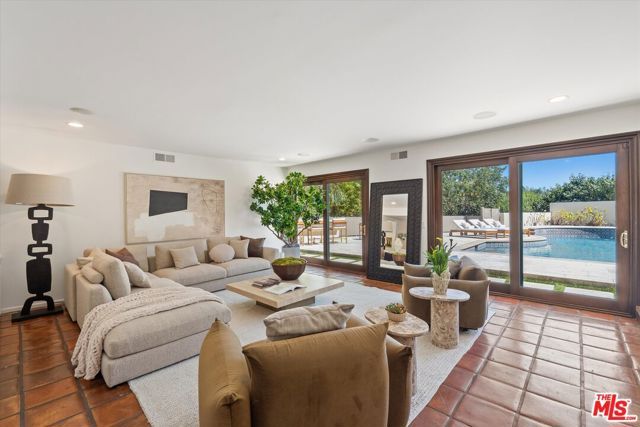 9830 Beeson Drive, Los Angeles, CA 90210