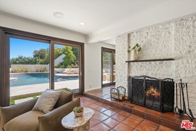 9830 Beeson Drive, Los Angeles, CA 90210
