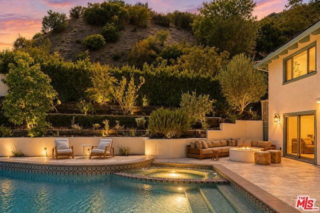 9830 Beeson Drive, Los Angeles, CA 90210