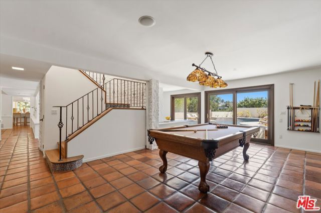 9830 Beeson Drive, Los Angeles, CA 90210