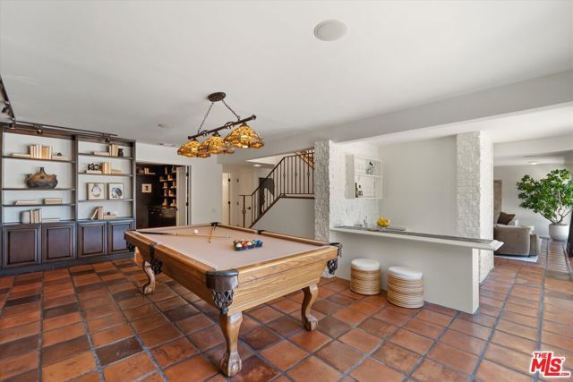 9830 Beeson Drive, Los Angeles, CA 90210