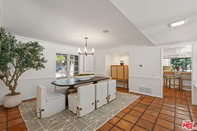 9830 Beeson Drive, Los Angeles, CA 90210