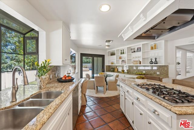9830 Beeson Drive, Los Angeles, CA 90210
