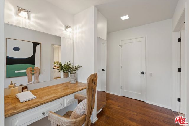 9830 Beeson Drive, Los Angeles, CA 90210