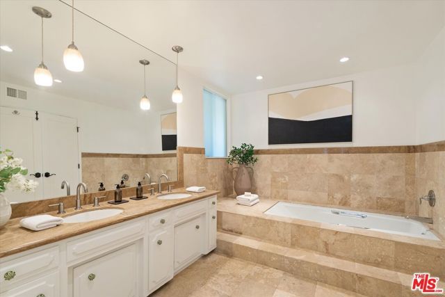 9830 Beeson Drive, Los Angeles, CA 90210