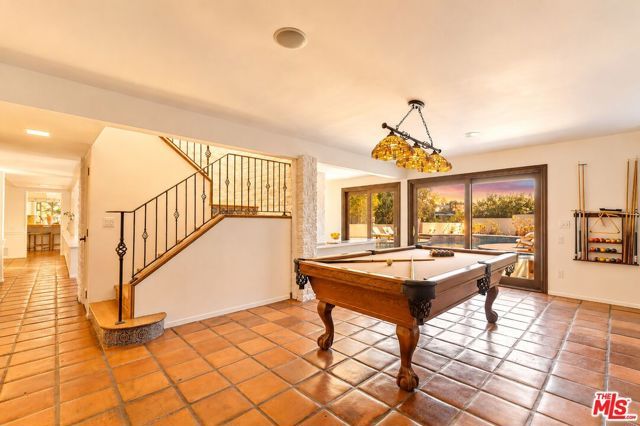 9830 Beeson Drive, Los Angeles, CA 90210
