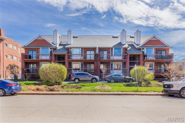 5600 Waterman Boulevard 2, St Louis, MO 63112