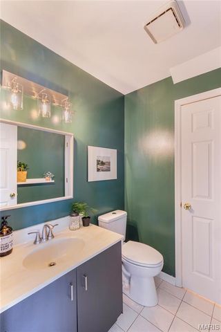 5600 Waterman Boulevard 2, St Louis, MO 63112