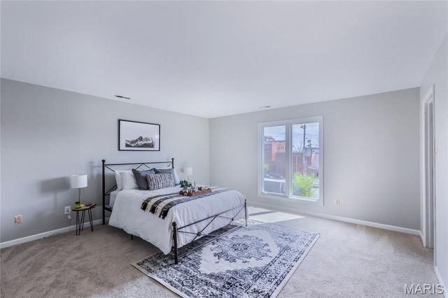 5600 Waterman Boulevard 2, St Louis, MO 63112