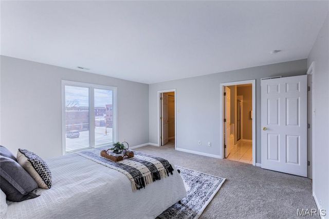 5600 Waterman Boulevard 2, St Louis, MO 63112