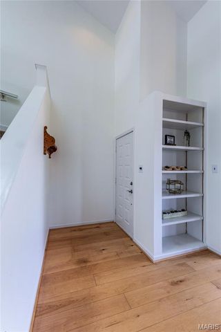 5600 Waterman Boulevard 2, St Louis, MO 63112