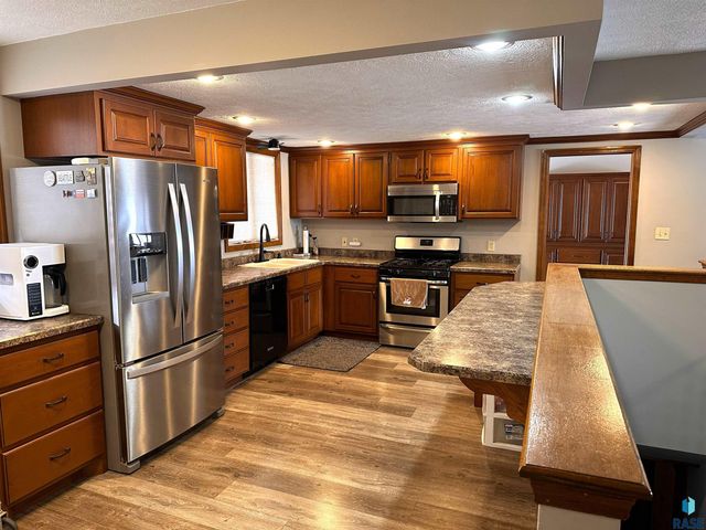 3905 N Longview Ave Avenue, Sioux Falls, SD 57107