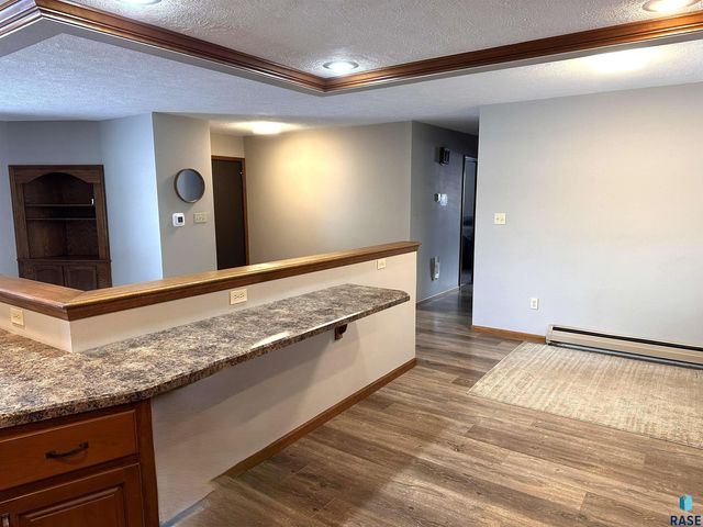 3905 N Longview Ave Avenue, Sioux Falls, SD 57107